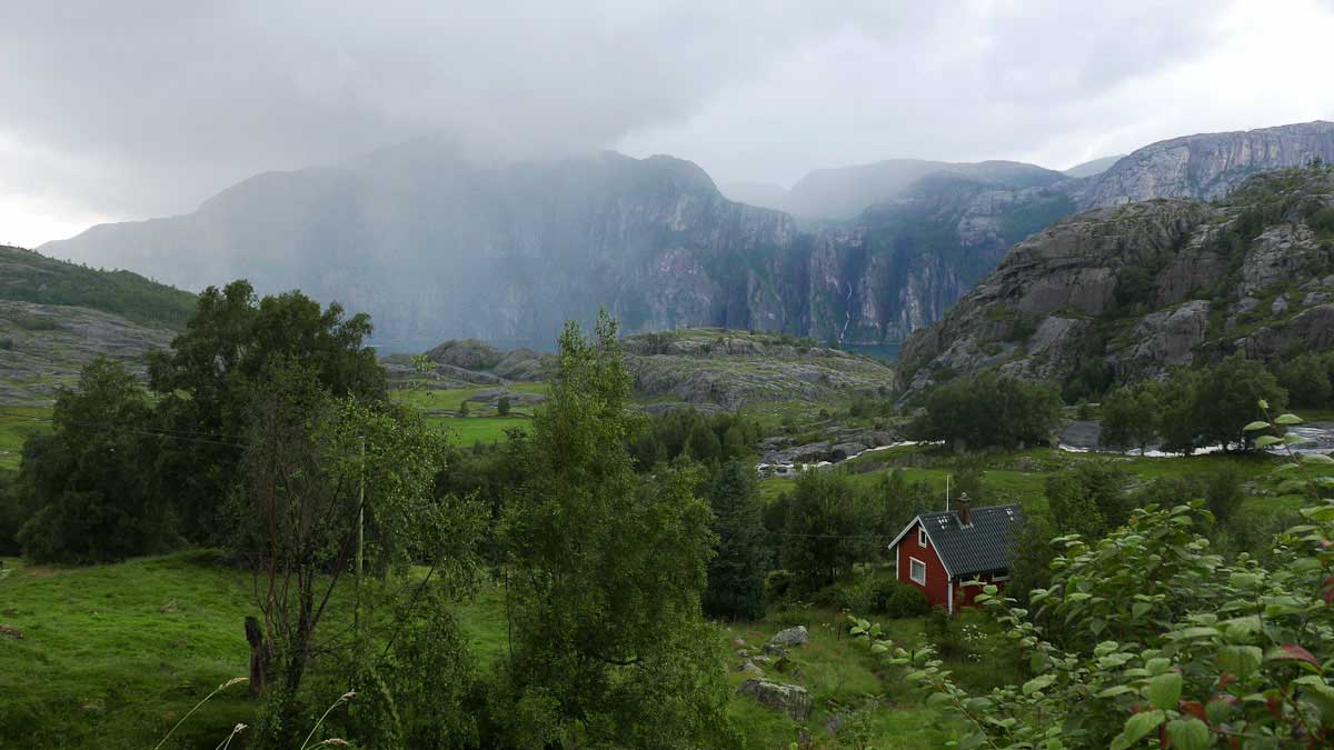 Preikestolen: čaro Nórska nieje len nad fjordom