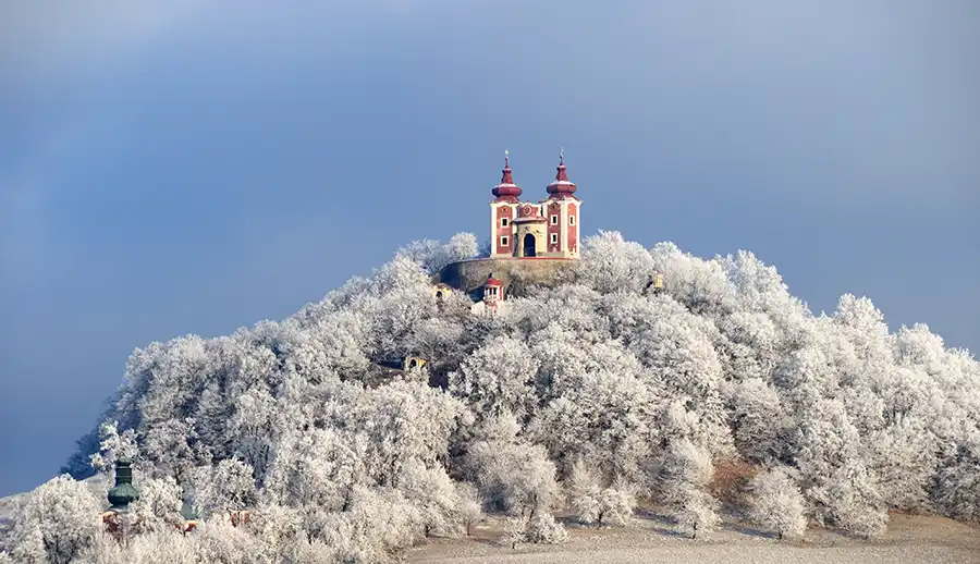 Zimná Kalvária Banská Štiavnica foto depositphotos