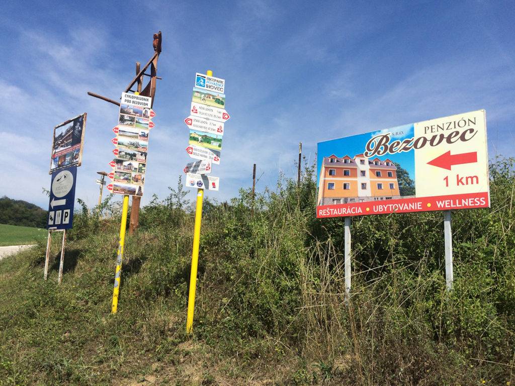 Jarné zamyslenia medzi Čachticami, Tematínom a Mesiacom