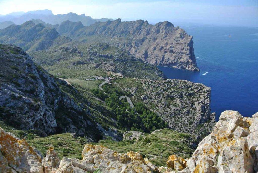 Najkrajšie turistické traily Mallorca. Outdoor.