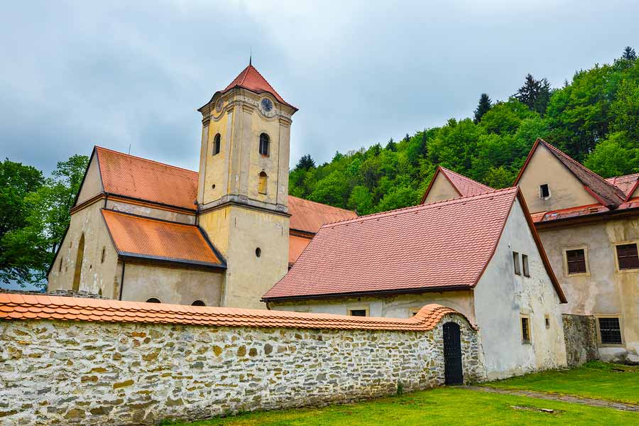 Červený kláštor, Pieniny- turistické trasy/ cyklotrasy