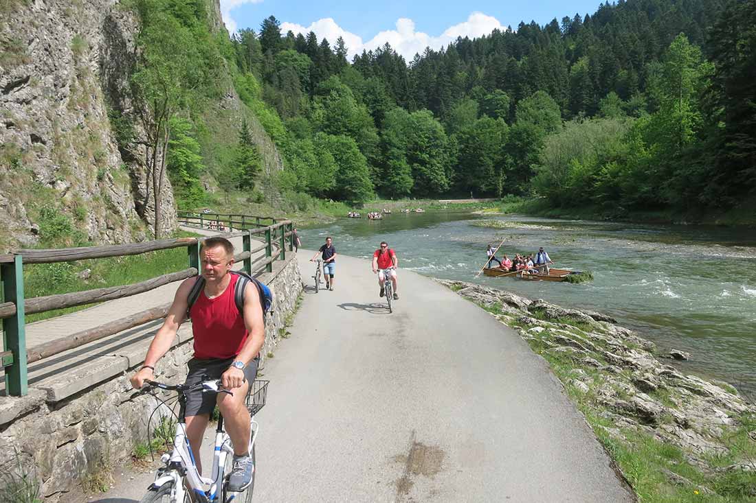 Červený kláštor, Pieniny- turistické trasy/ cyklotrasy