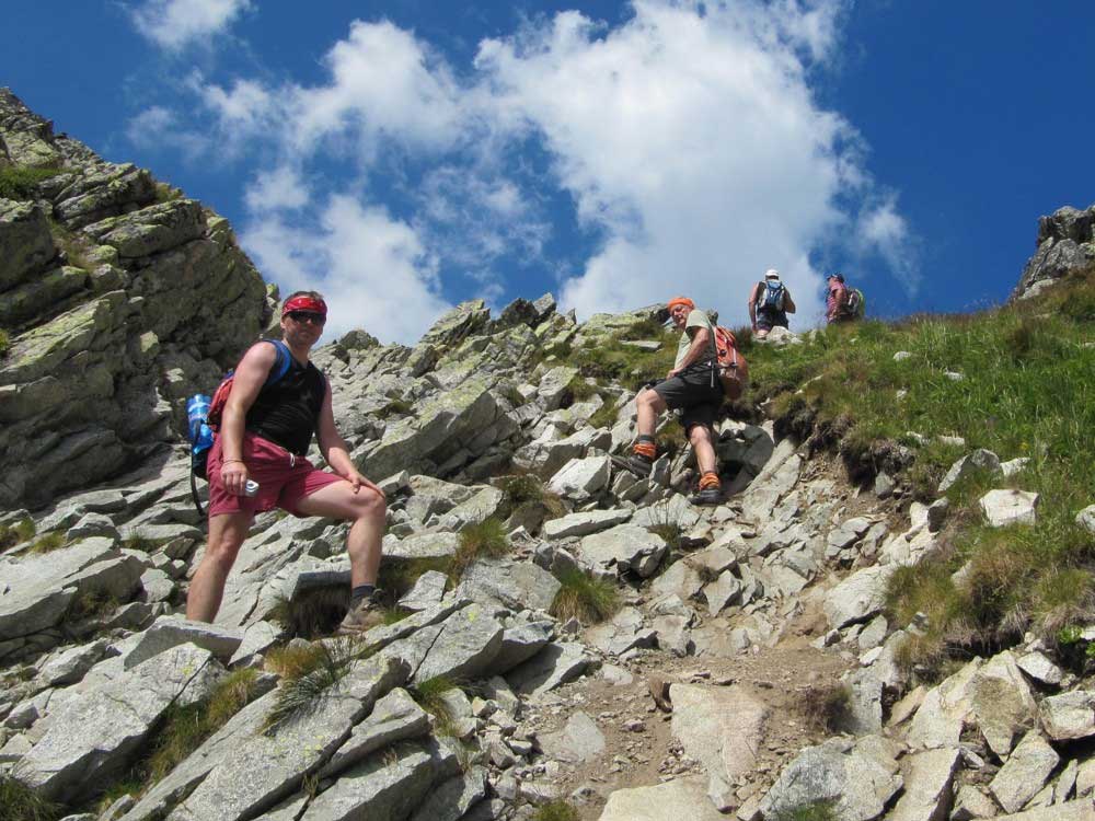 Zelené pleso- turistické trasy/ cyklotrasy Výstup na Jahňací štít