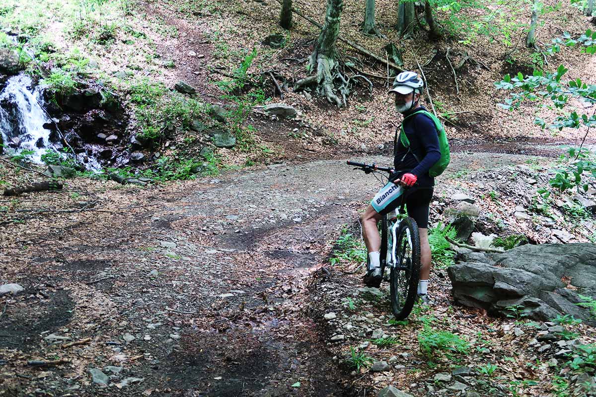 Na bicykloch po zvážniciach Kľakovskej doliny