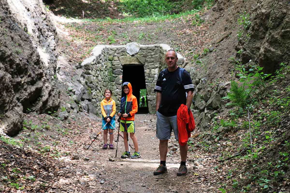 Kremnická Skalka po turisticky s deťmi