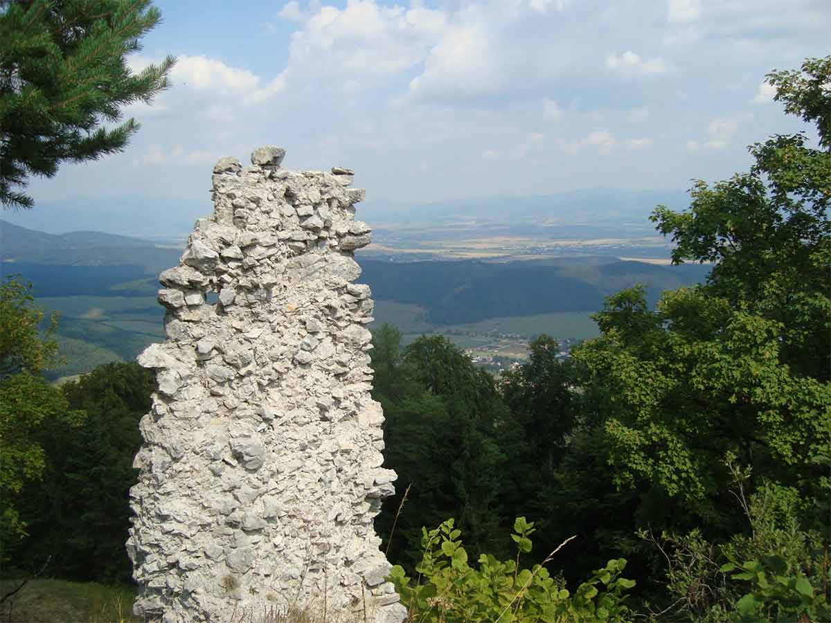 Hrady v okolí Žiliny