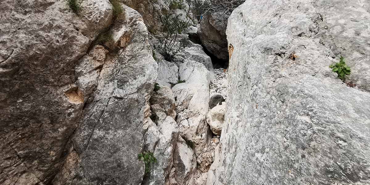 Cala Gonone, Fuli a Luna