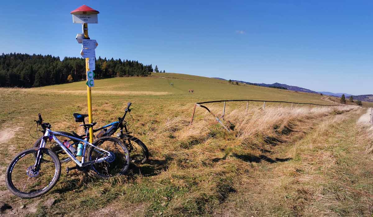 Z Litmanovej cez Zvir na Ľubovnianske cyklostopy: bicyklom po regióne Severného Spiša