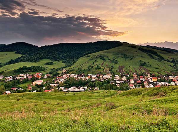 Litmanová a hora Zvir