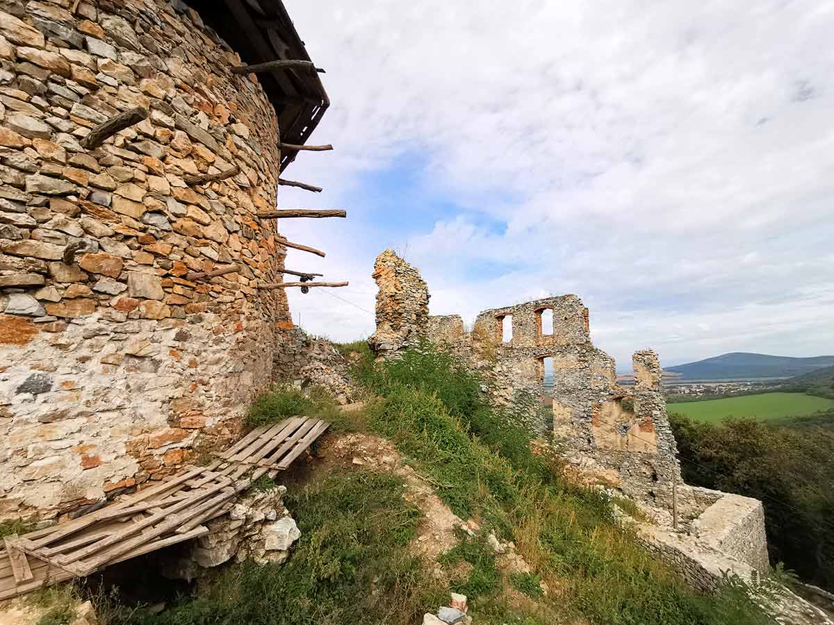 MTB: Medzi Gýmešom a Oponicami Tríbečská medzihradná