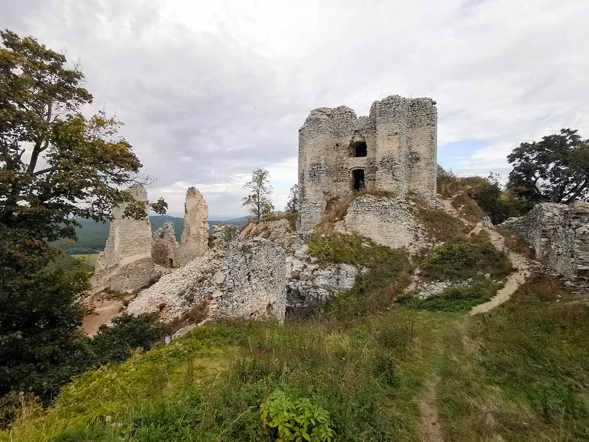 MTB: Medzi Gýmešom a Oponicami Tríbečská medzihradná