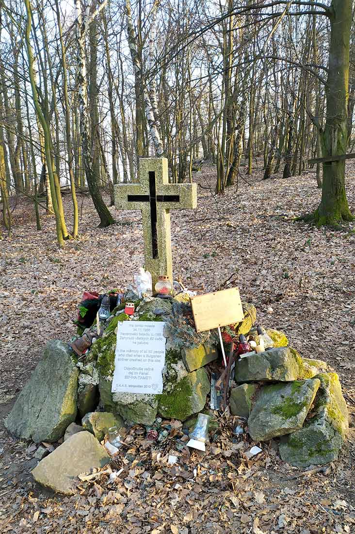 Malokarpatský výlet na Sakrakopec miesto leteckej havárie