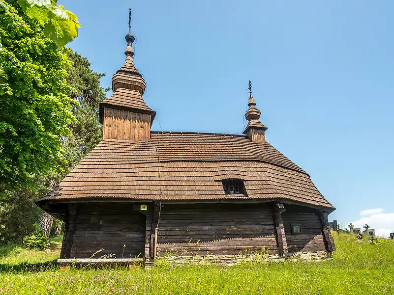 Inovce drevená cerkev