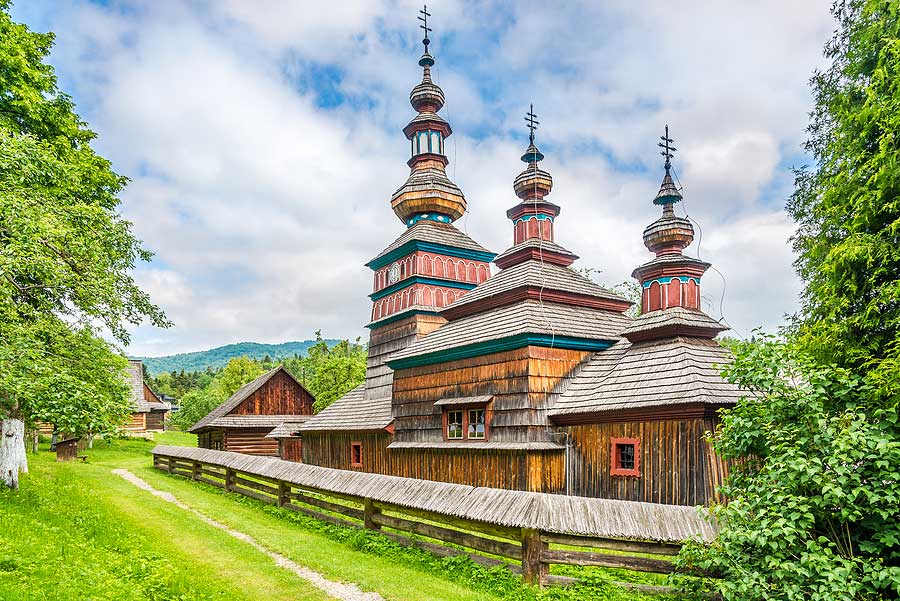 Karpatská drevená cesta, turisticky neobjavený poklad Slovenska.