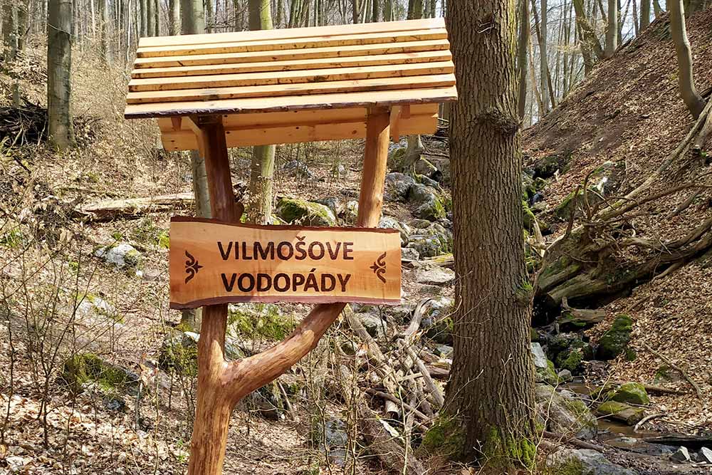 Málinské vrchy, Vilmošové vodopády: Malokarpatský výlet v okolí Bratislavy