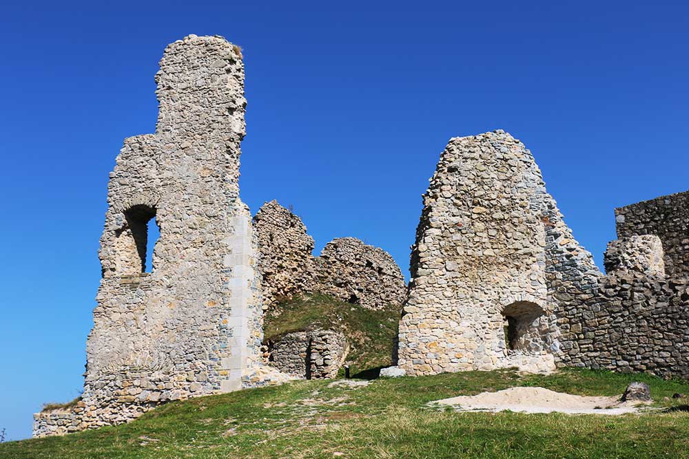 hrad Branč Malé Karpaty