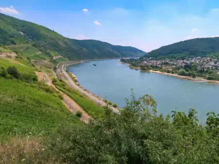 Oblúk Rýna pri Bingen am Rhein