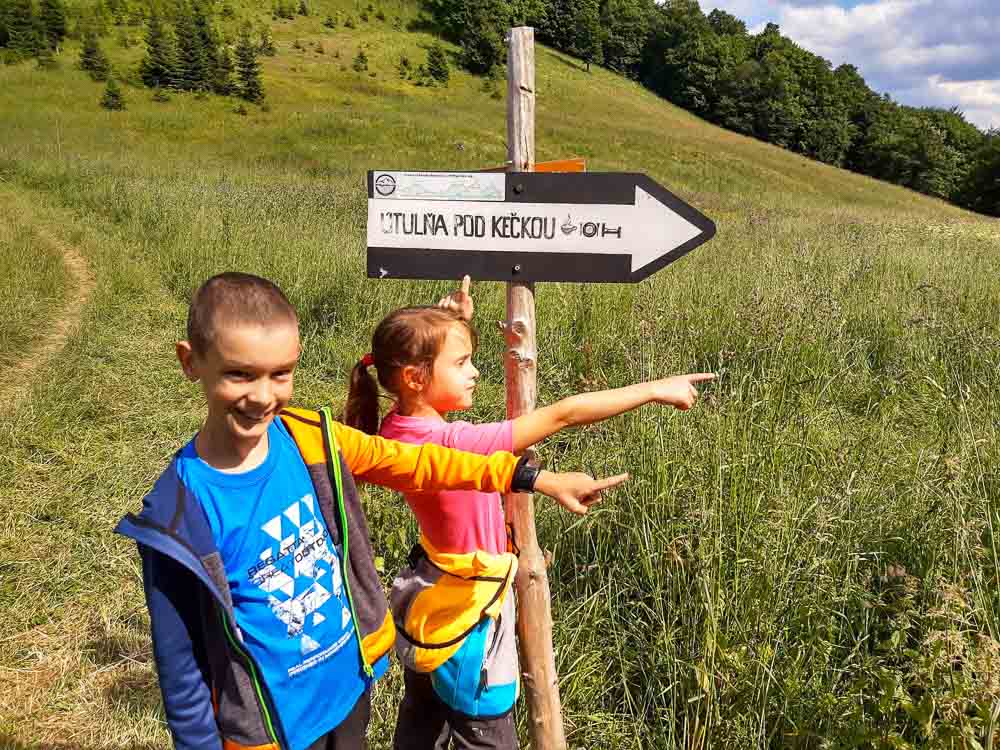 Kečka Donovaly turistika 7 kopcov 3 jazerá