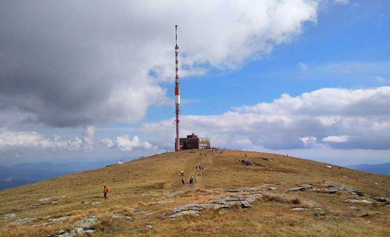 Po 16 rokoch sa pokrstí druhé vydanie Turistického atlasu Slovenska priamo na Kráľovej holi