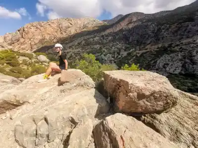 Relax na skalách údolia Hoyo