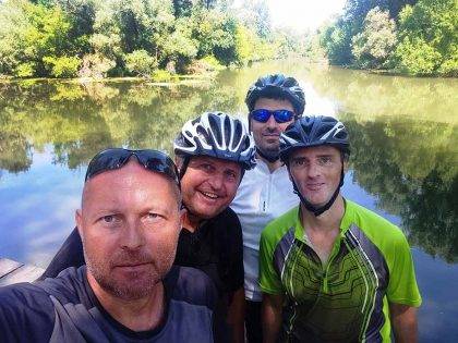 Vo štvorici na bicykli pri Dunaji alebo Tour de Malý Dunaj