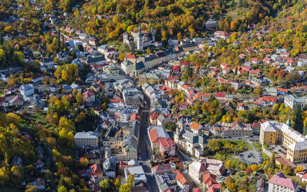 Banská Štiavnica a okolie z neba