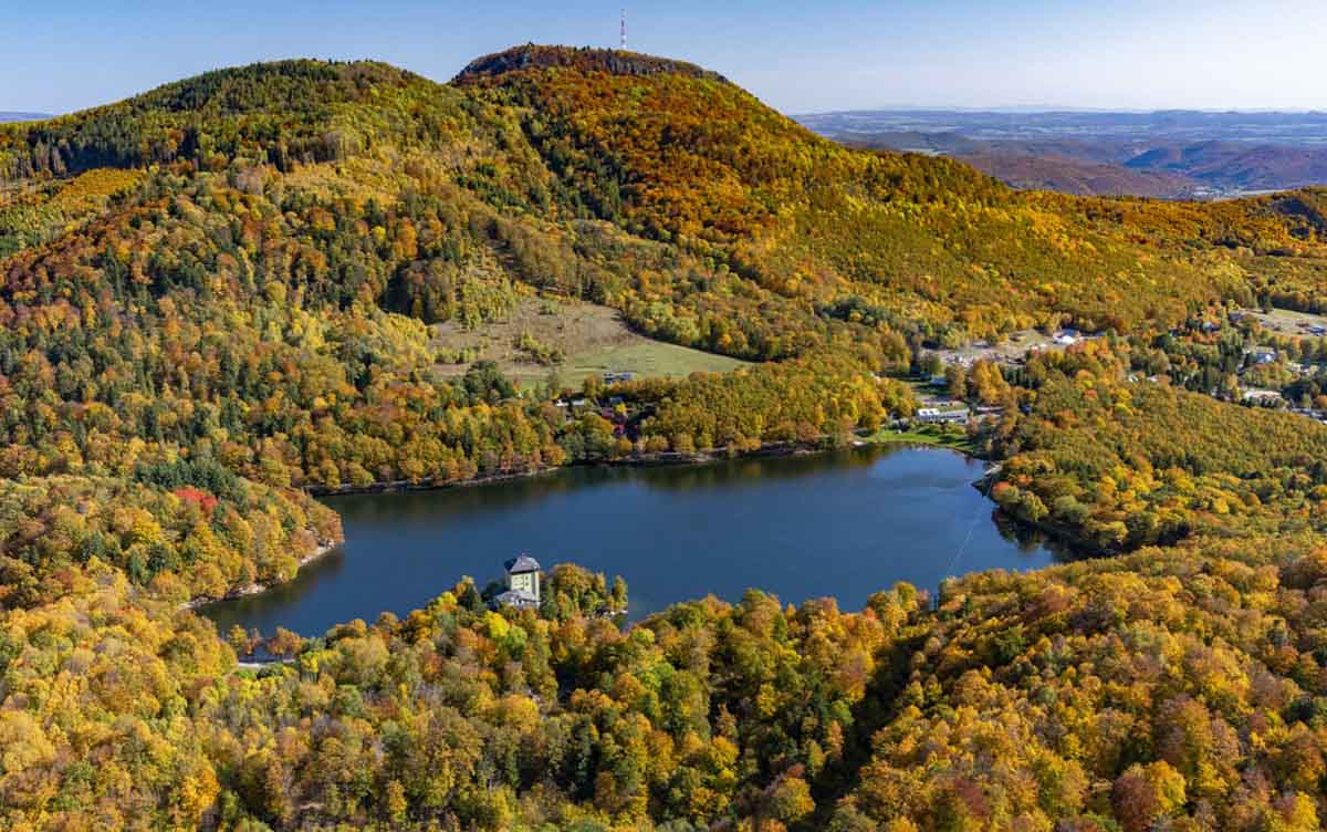 Banská Štiavnica a okolie z neba