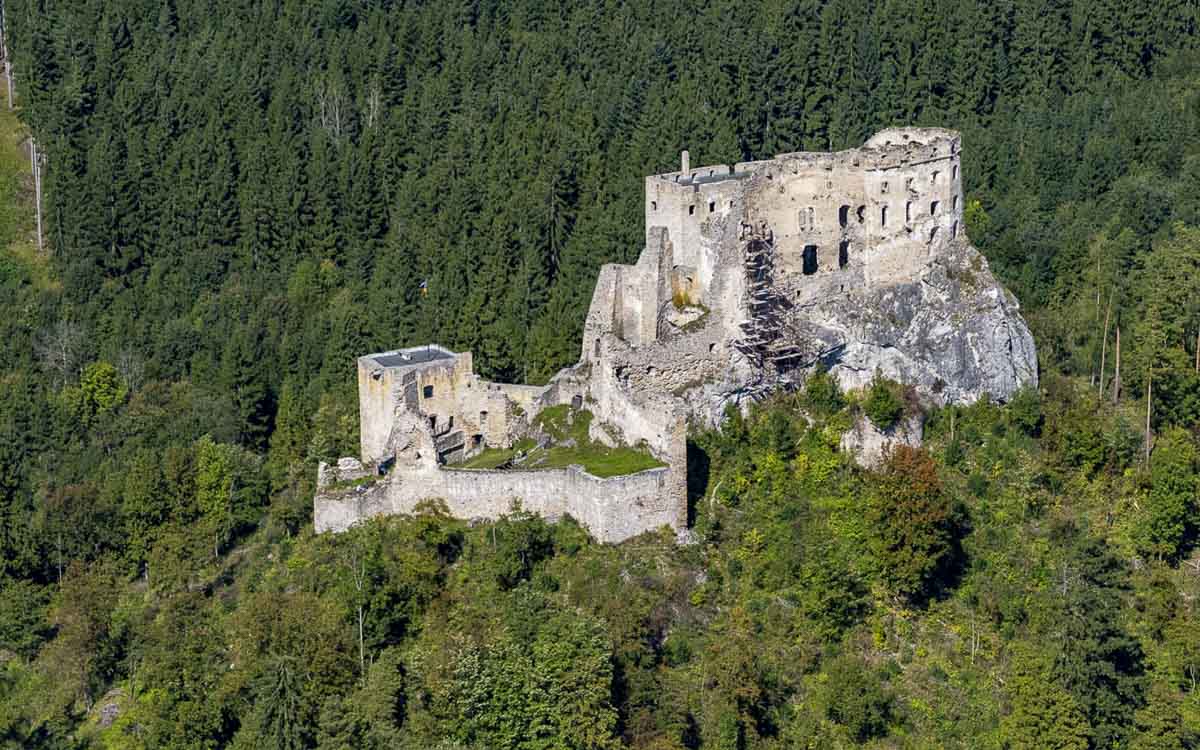 Ružomberok a okolie z neba