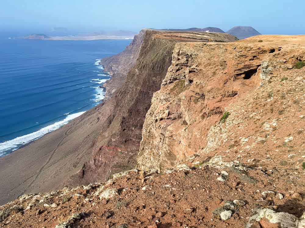 Lanzarote: hiking Risco de Famara: Haría, Tequise