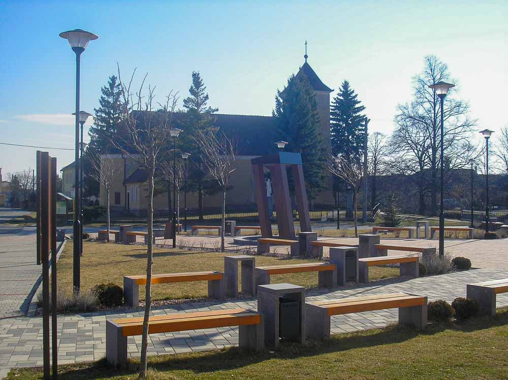 dedina Velčice