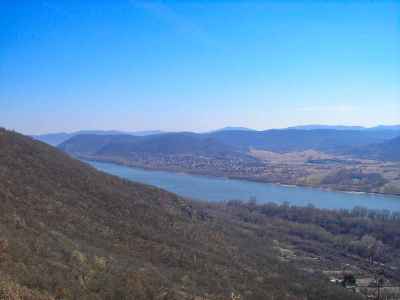 Burda, Kováčovské kopce, Výlet vlakom