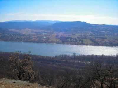 Burda, Kováčovské kopce, Výlet vlakom