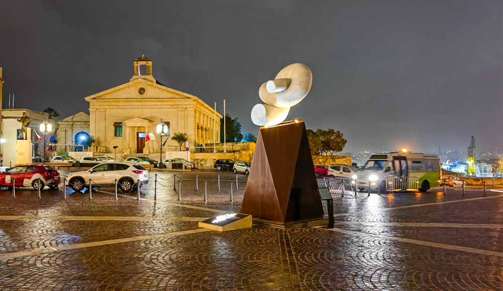 Valletta Plaza Tritoni