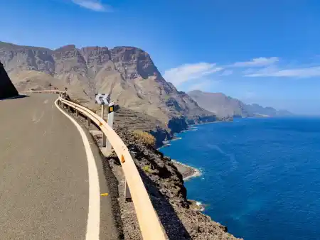 Cesta GR200 do Aldea