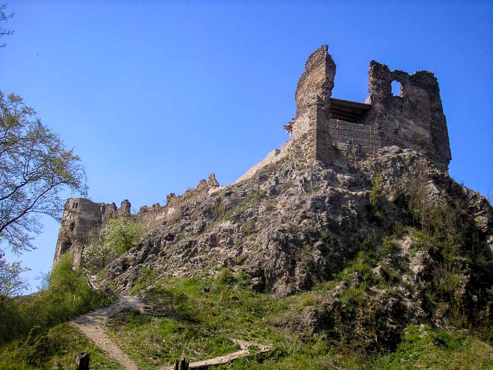 Šášovský hrad