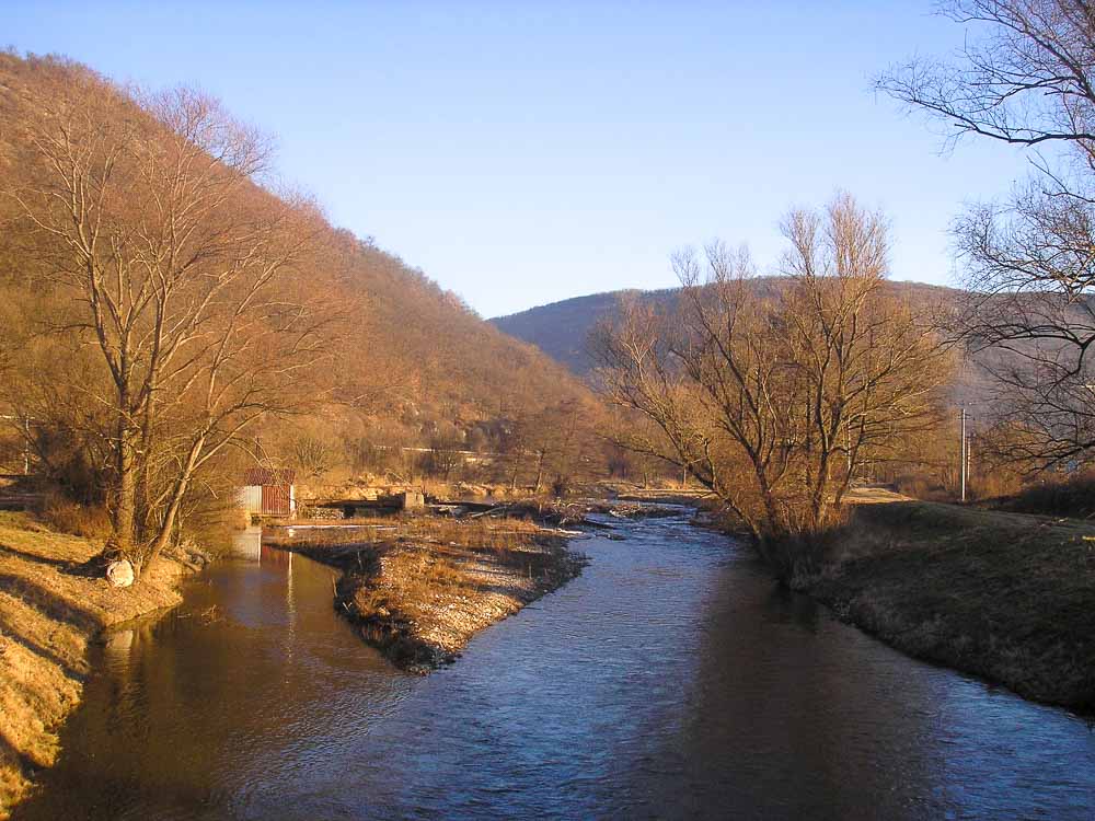 Rieka Slaná pri Plešivci