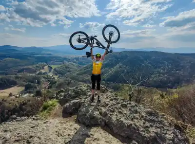 Zuzkina vrcholofka na Bralovej skale