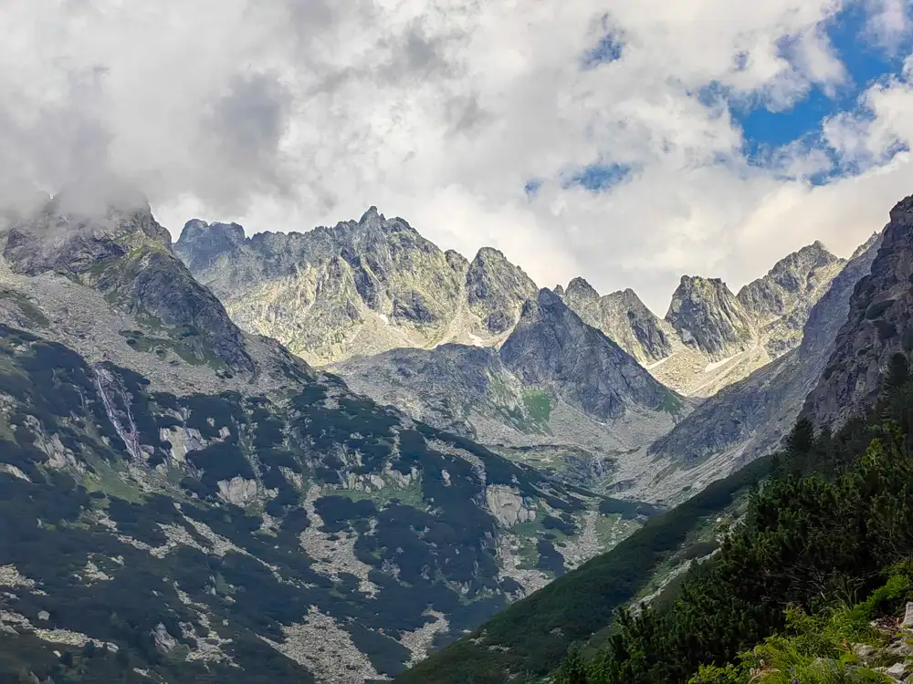 Zlomisková dolina pod nami