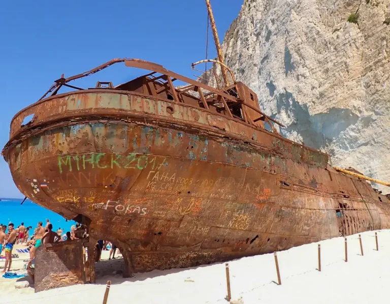 Navagio „Shipwreck“
