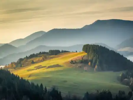 Slovensko uristika ciele 7 kopcov 3 jazerá