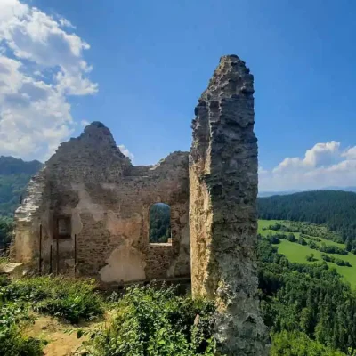 Výlet vlakom na Hričovský hrad alebo prečo vystúpiť z vlaku v Žiline