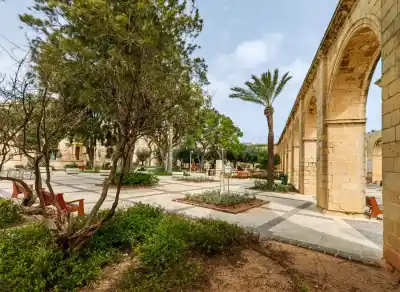 Upper Barrakka Garden