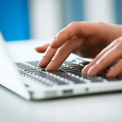 Závislosť mládeže od technológií sa podobá baženiu po drogách
