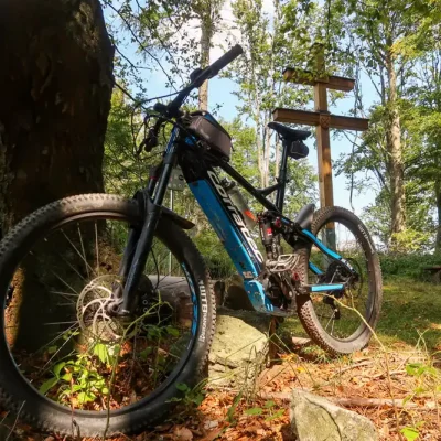 MTB z Bojníc cez Boškovie laz a Hlboký vrch na Maguru