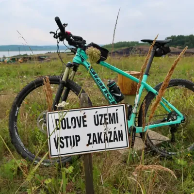 Cyklistický industrál cez Sokolovo a hnedouhoľnú panvu