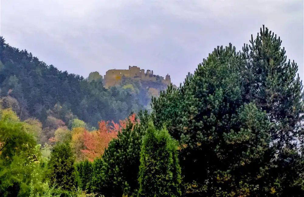 Považský hrad silueta