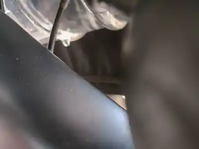 prasknutá fľaša na vodu