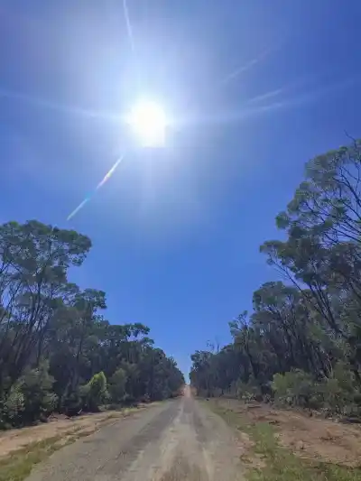 Bicyklom naprieč Austráliou: na gravel objaviť Dinga a Baralambu