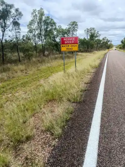 Bicyklom naprieč Austráliou na Clermont Peter Božík