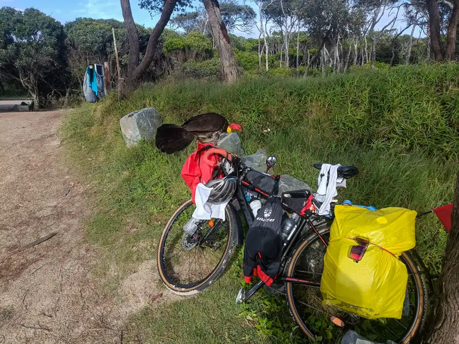 Bicyklom naprieč Austráliou: Popri oceáne s protivetrom